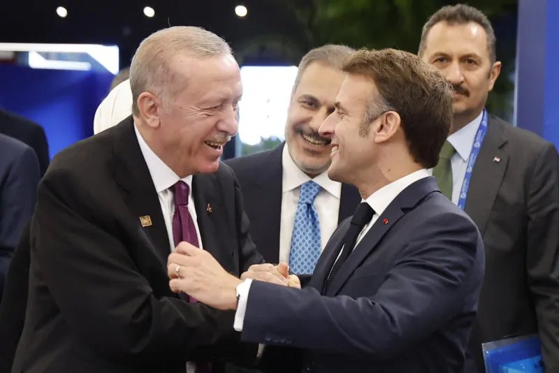 Erdogan and Macron Discuss International Cooperation to Safeguard Syria’s Sovereignty