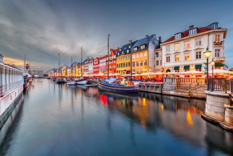 Rediscovering Travel: Embracing Human-Friendly Experiences for a New Era of Exploration