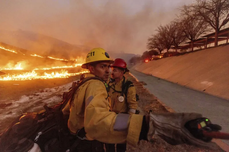 Los Angeles Wildfire Rages On, San Fernando Valley Still Under Threat, Palisades Fire Only 11% Contained