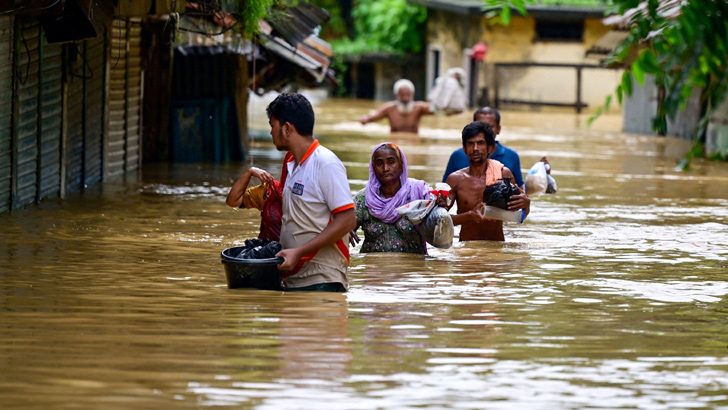 Bangladesh Floods Devastate 11 Districts, Over 4.5 Million Affected as Relief Efforts Struggle Amid Severe Crisis
