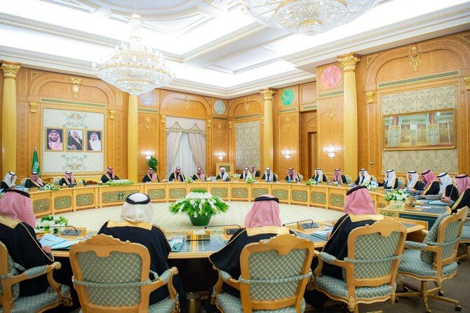 Saudi Crown Prince Mohammed bin Salman Briefs Cabinet on Diplomatic Talks with Syrian President
