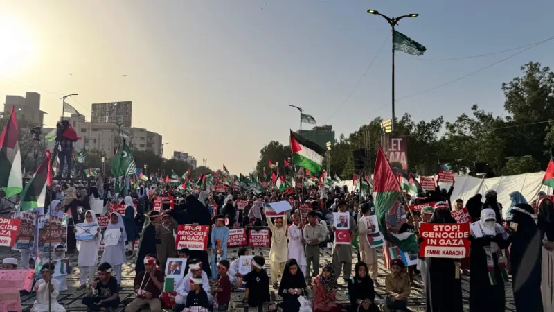Palestinians in Gaza Receive Solidarity in Karachi, Pakistan: Thousands Protest