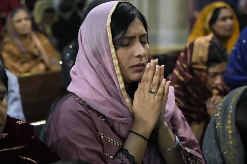 Christians Attend Christmas Mass in Lahore, Pakistan