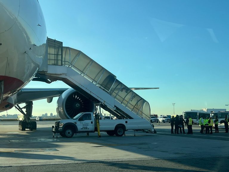 Bomb Threat In JFK Airport