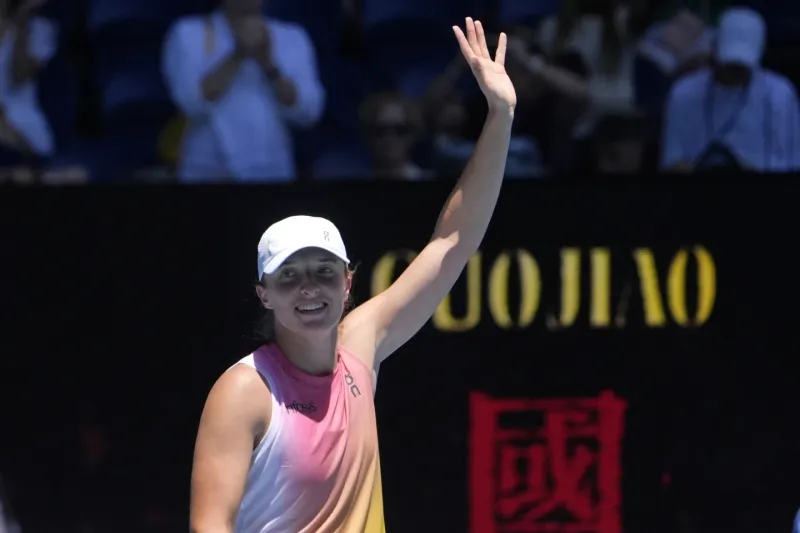 Iga Swiatek Dominates in Third Round of Australian Open