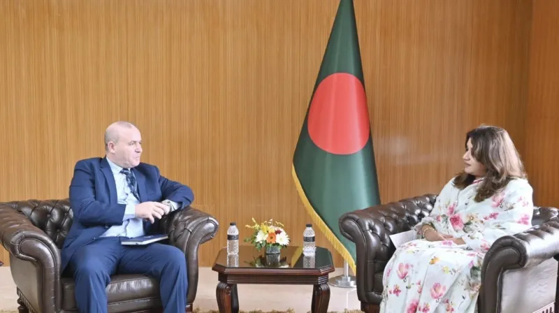 জ্বালানি সংকট মোকাবিলায় আলজেরিয়া থেকে তরল গ্যাস আমদানির সম্ভাবনা খতিয়ে দেখছে বাংলাদেশ