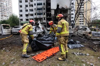 কিয়েভে রুশ ক্ষেপণাস্ত্র হামলার আগে মিত্রদের সতর্কবার্তা পায়নি ইউক্রেন, জানালেন জেলেনস্কি