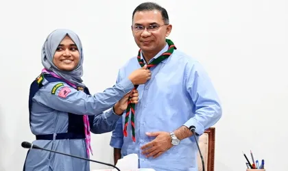 বুয়েটের ডিগ্রি ও বিসিএসের সুযোগ ছেড়ে শিশুদের ভবিষ্যৎ গড়ছেন শিক্ষক নায়লা শারাফ