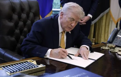 Trump Delays Russia Sanctions, Faces Criticism From Both Parties