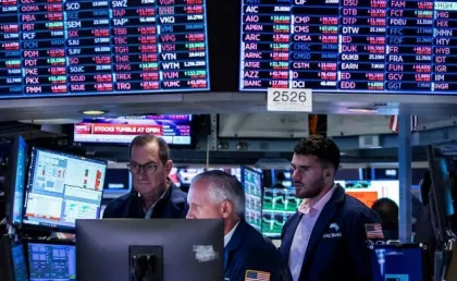 Wall Street Roars Back as AI Stocks Rise, but Inflation Fears Keep Investors on Edge