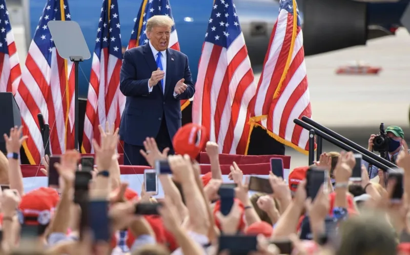 Trump Rallies North Carolina Republicans as Crucial Midterm Elections Approach