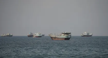 ইরানের শর্ত না মানলে খুলবে না হরমুজ প্রণালি, যুক্তরাষ্ট্রকে কড়া বার্তা তেহরানের
