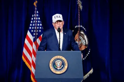 Trump Weighs New Strikes on Iran While Keeping Door Open to a Deal