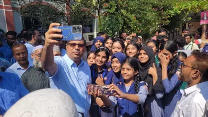 জাইমা রহমানের জন্মদিনে ৫৪৮ ছাত্রীর হাতে সাইকেল, দুই দিনে ৪ হাজার মানুষ পেলেন বিনামূল্যে চক্ষুসেবা