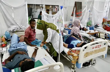 ডেঙ্গুর ভয়াবহ বিস্তারে উদ্বেগ, প্রতিরোধে সরকারি প্রস্তুতি ও চিকিৎসাসেবা নিয়ে বাড়ছে প্রশ্ন