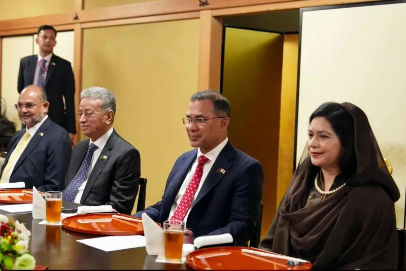 টোকিওতে সাসাকাওয়ার নৈশভোজে প্রধানমন্ত্রী, বাংলাদেশে টিকা কারখানা স্থাপনে সহযোগিতা নিয়ে আলোচনা