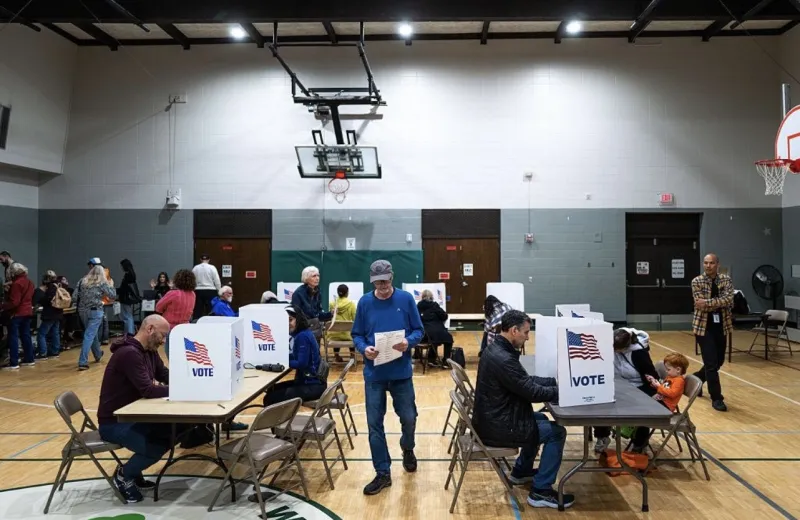 Early Voting Surpasses 40 Million As US Midterm Election Battle Intensifies